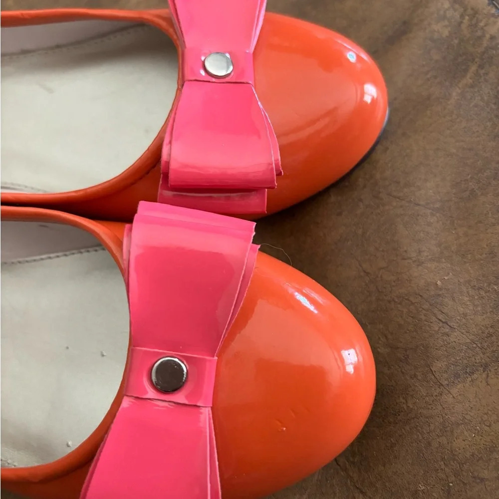 Liz Claiborne flats.  Patent leather orange and pink - Picture 3 of 6
